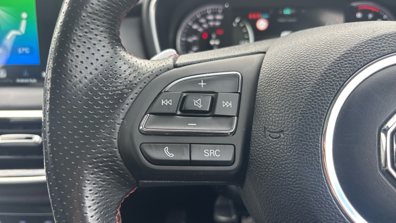 MG Hs 1.5 T-GDI Exclusive 5dr DCT Petrol Hatchback